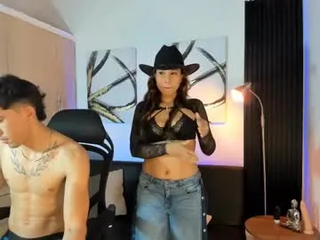 Chat with wallen_couple on camerasexy